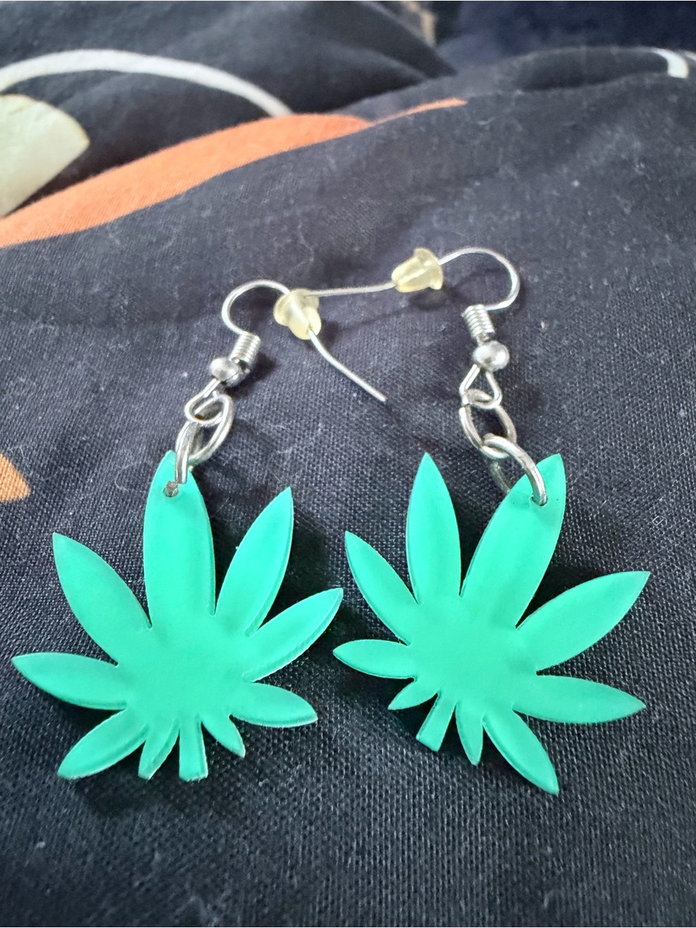 Green Leaf Drop Earrings - Unbranded Women's Jewelry
